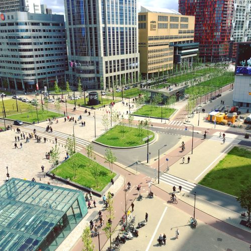 Vue sur le quartier d'affaire de la ville de Rotterdam